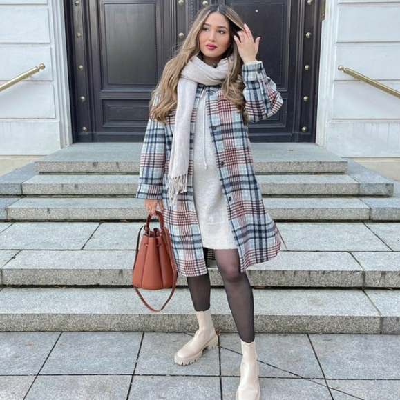 Zara Plaid Shacket bloggers favorite - Picture 8 of 8